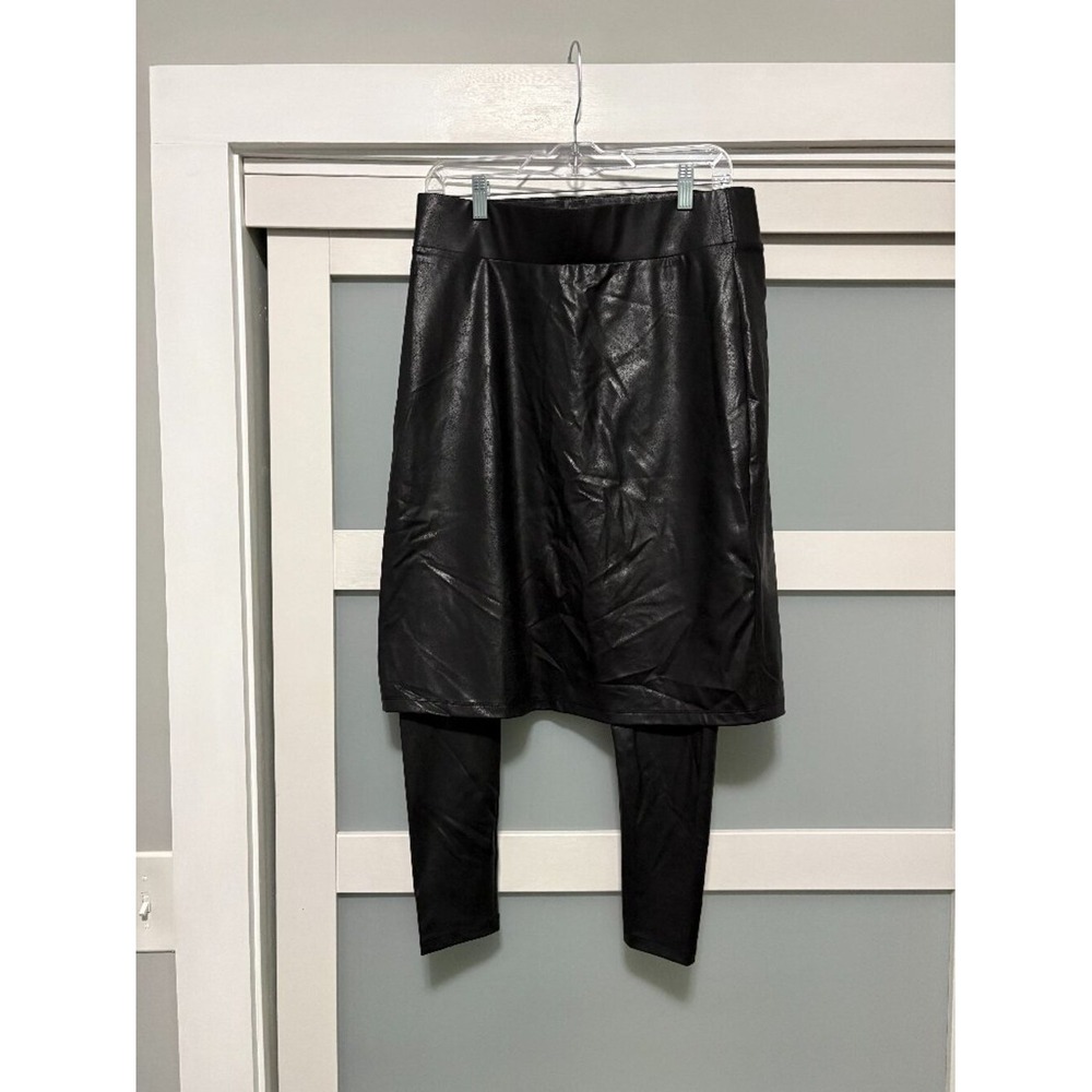 Mod Lifewear ModLF Faux Leather Lifestyle Skirt sz M Med. Black 24" NWT